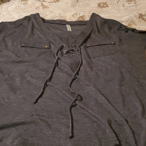 Shirt - Picture 1 of 5